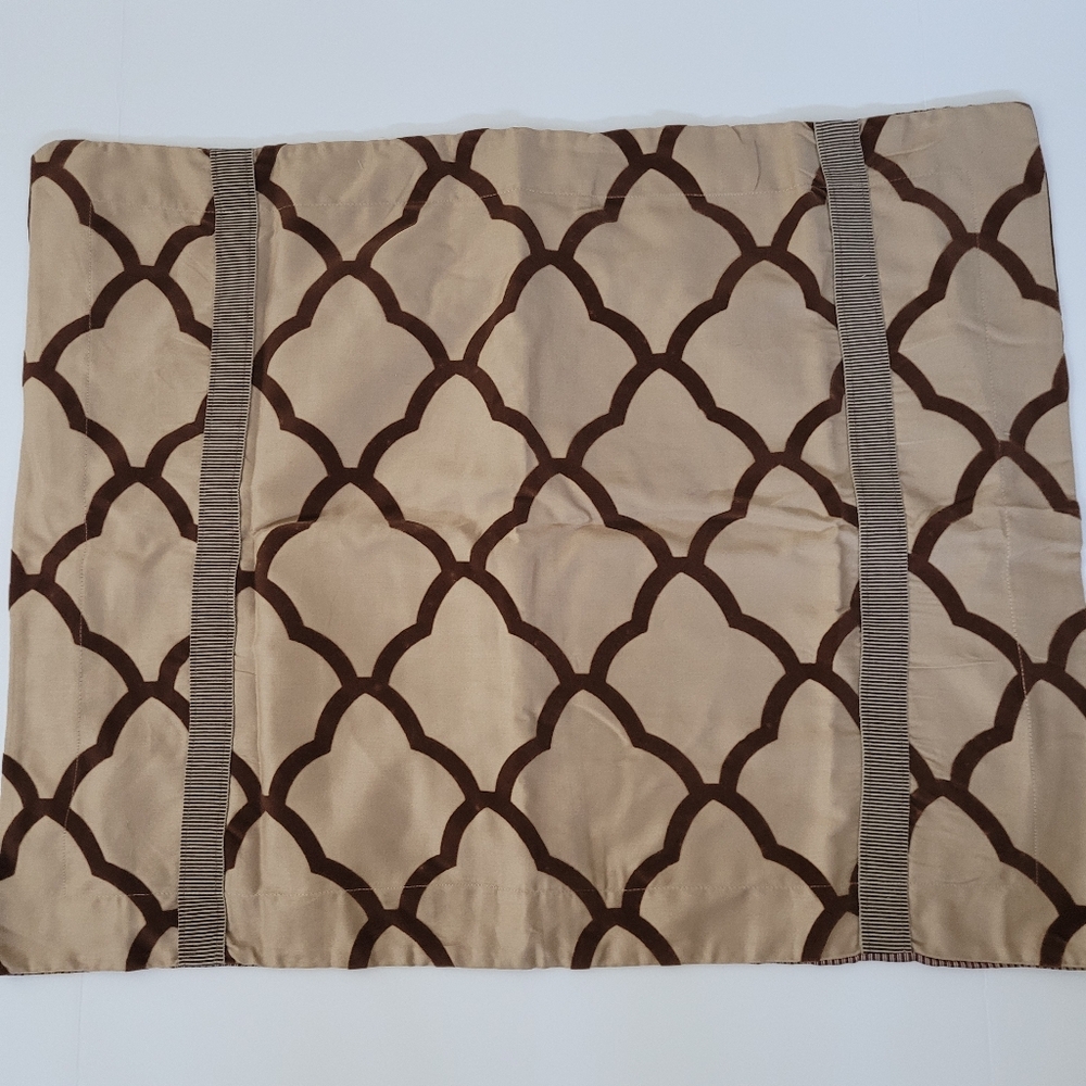 Tommy Hilfiger Standard Pillow Shams Set of 2 Brown Tan Home